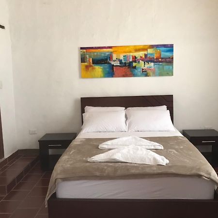 Hostal Rous 산힐 외부 사진