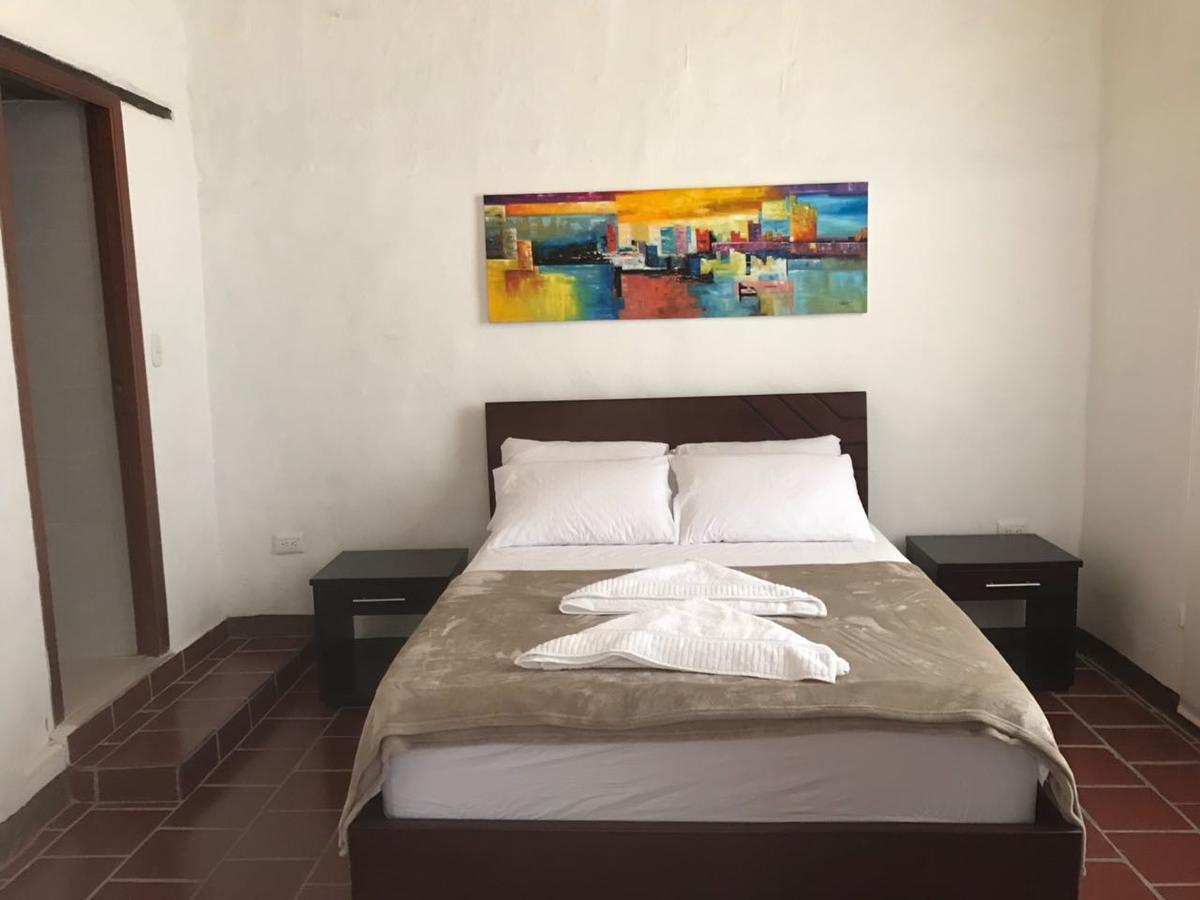 Hostal Rous 산힐 외부 사진